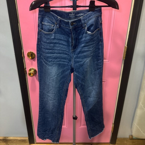 Soho New York & Company Cropped Flare Jeans - Picture 1 of 4